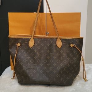 Louis Vuitton Monogram Neverfull MM